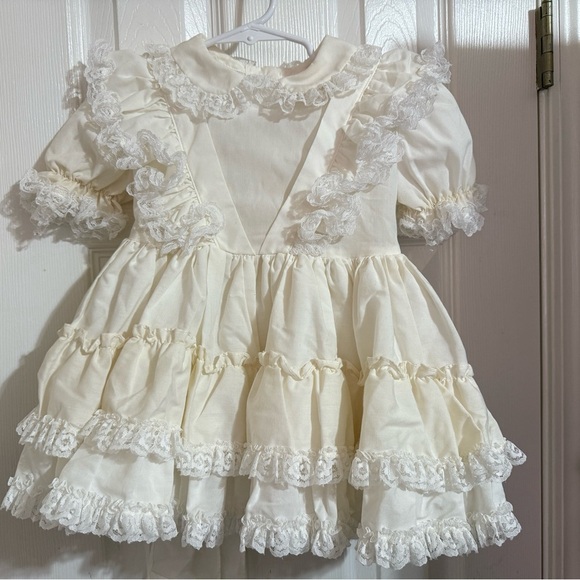 Vintage Miss Quality Ivory Lace & Ruffles Full Circle Pageant Party Dress - Picture 1 of 9